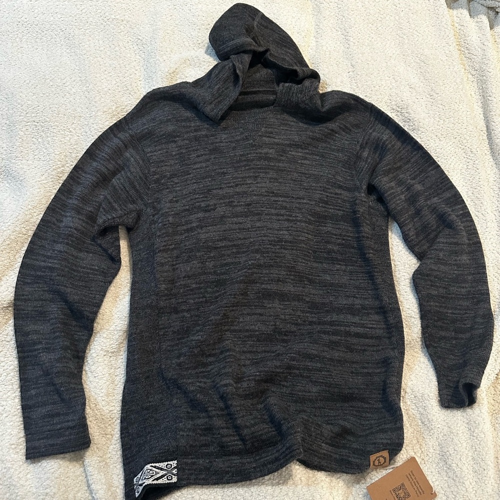 Paka apparel hoodie